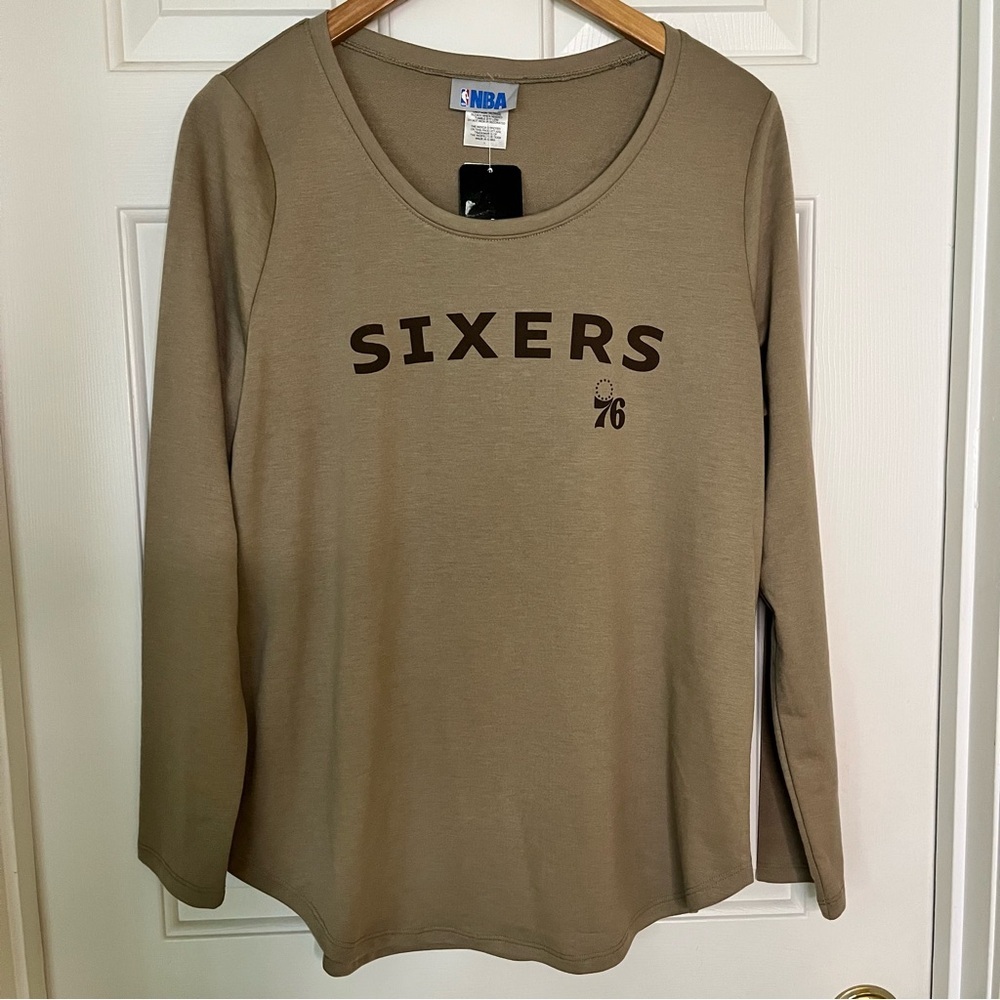 NBA Women's Sporty Philadelphia 76ers Long Sleeve Activewear T-Shirt Athleisure